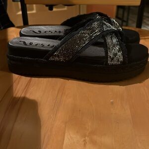 Very G 7.5 sandal New